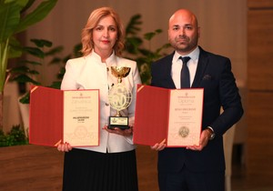 Kompaniji „Dunav osiguranje“  dodeljeno priznanje za najbolju osiguravajuću kuću u oblasti agrobiznisa i zahvalnica za generalno sponzorstvo