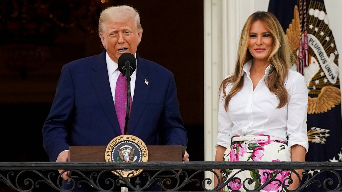 Odmieniona Melania Trump zrobiła furorę. Wszyscy patrzyli tylko na nią -  Kobieta