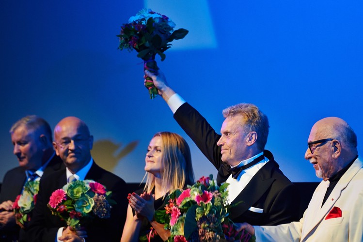 Jerzy Hoffman i Daniel Olbrychski podczas gali otwierającej 39. Festiwal Filmowy