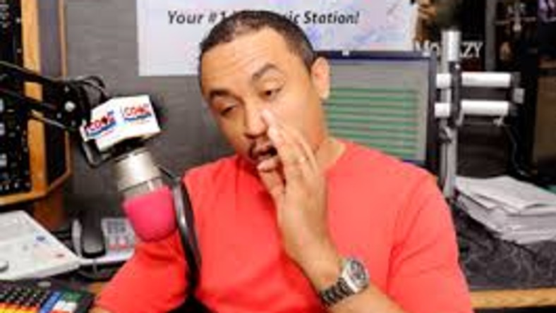 Daddy Freeze says if any of his daughters hit a man first, he doesn't expect them to come back crying to him if he retaliates