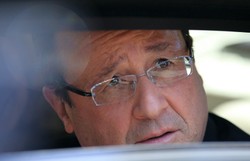 Prezydent Francji o włos od śmierci w Afryce? Podjechali uzbrojeni bojówkarze...