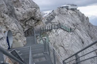 Schladming-Dachstein w Styrii kusi nie tylko narciarzy. Tutaj zima potrafi otulić