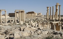 Terroryści z ISIS zniszczyli jeden z najsłynniejszych zabytków Palmiry
