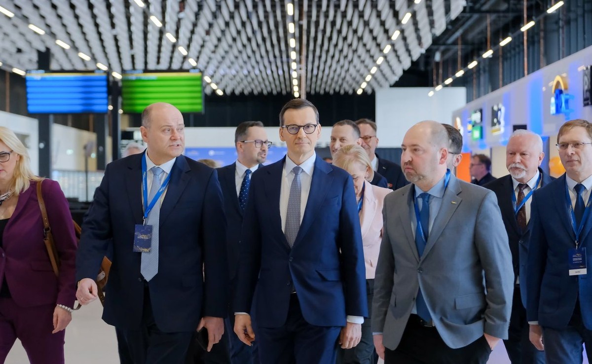 Mateusz Morawiecki, Marcin Horała