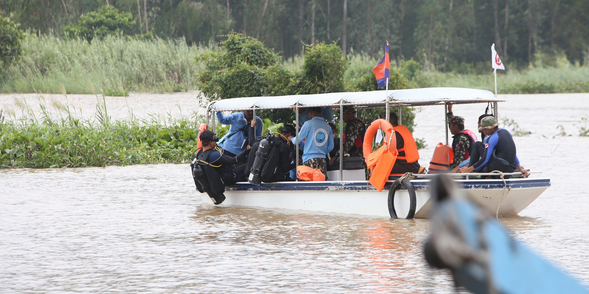 14 dzieci utonęło, podczas katastrofy łodzi na rzecze Mekong. Wracały ze szkoły do domu.