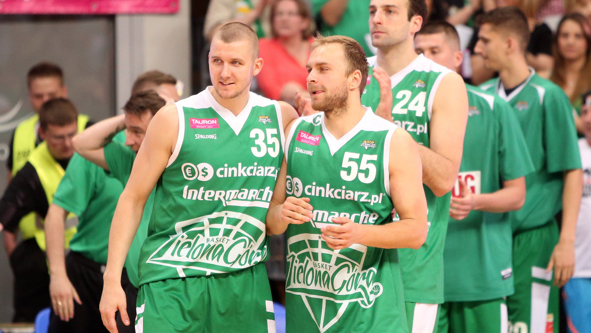 Canal Plus nie podpisał kolejnej umowy na transmitowanie rozgrywek koszykarskiej Euroligi. Zamiast niej stacja wybrała Ligę Mistrzów FIBA z udziałem dwóch polskich drużyn. Transmisje już od pierwszej kolejki w przyszłym tygodniu.