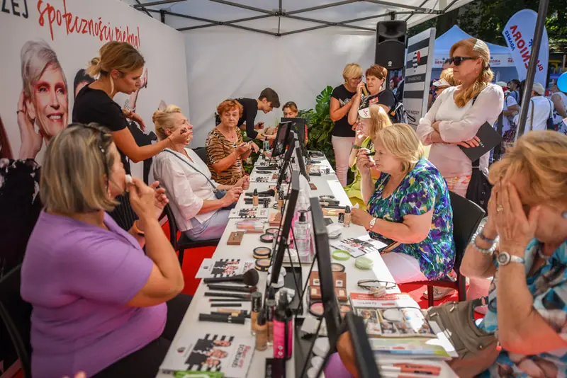 Sephora wspiera Seniorów