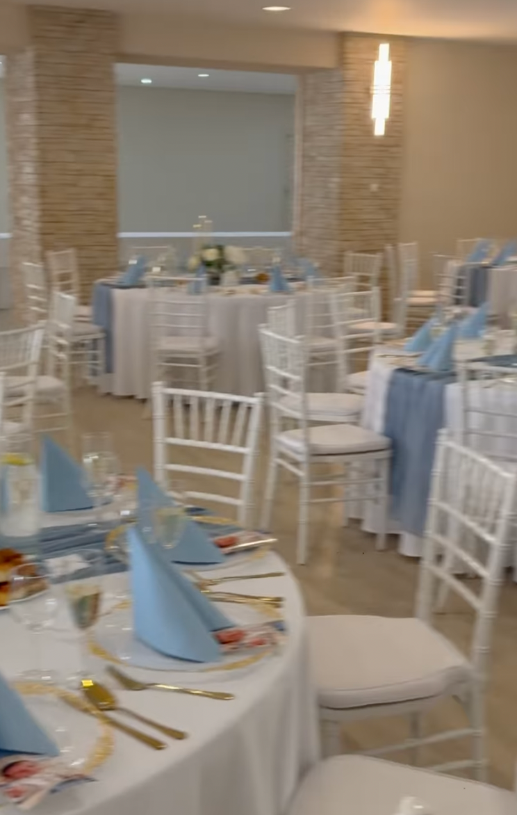 Krst synčeka Vanessy Šarközi.