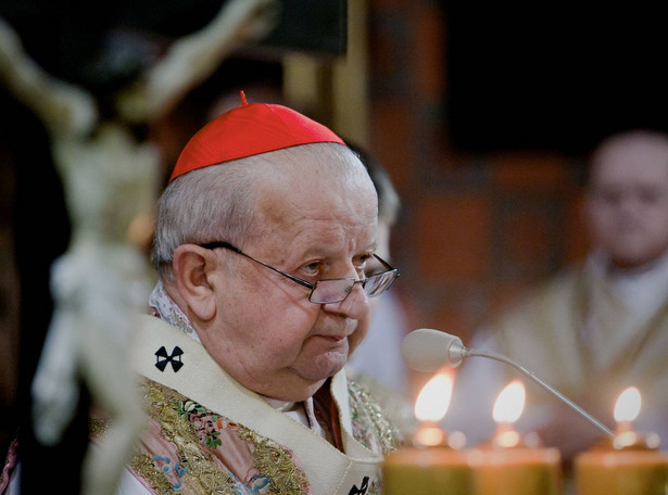 Ksiądz Natanek oskarża znanego hierarchę: Jest masonem!