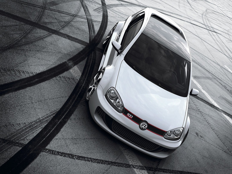 VW Golf GTI W12