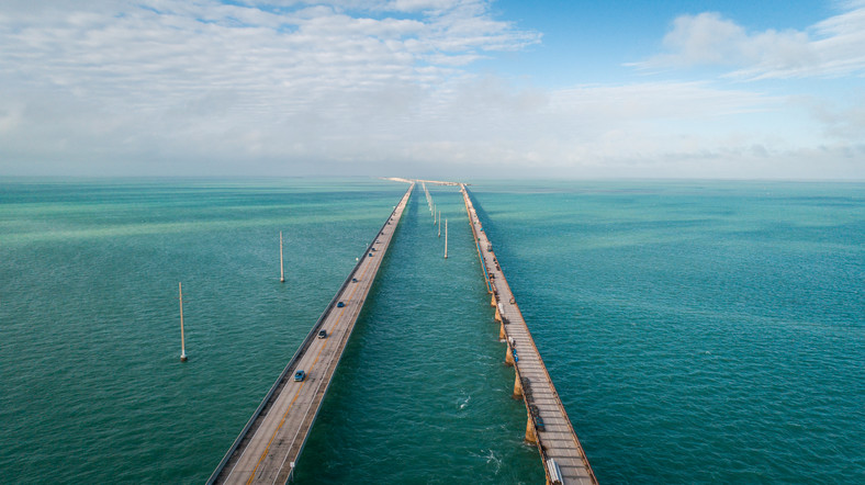 Stary i nowy Seven Mile Bridge