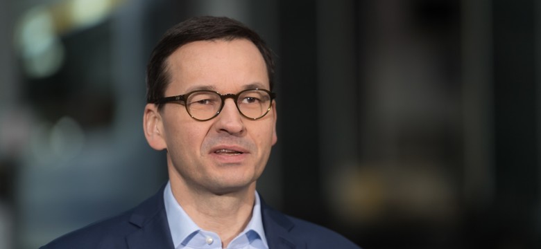 Morawiecki przyjął dymisję 17 wiceministrów. Tyszka: To ruchy pozorowane. Mają przykryć aferę z nagrodami