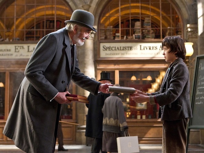 'Nawet jeśli dzieciom nie przypadnie do gustu, rodzice się w nim zakochają. Wszyscy, którzy unikają kina familijnego jak ognia, powinni dać temu filmowi szansę' (Chris Bumbray, JoBlo's Movie Emporium)