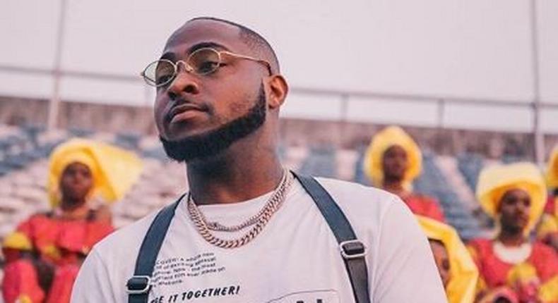Davido has announced that he would be collaborating with rapper, Vector in a new single titled, 'Comfort.' (Lind Ikeji's Blog)