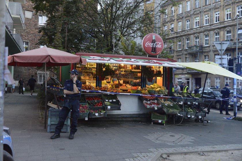 Zaatakował sprzedawczynię nożem. Policja zatrzymała nożownika