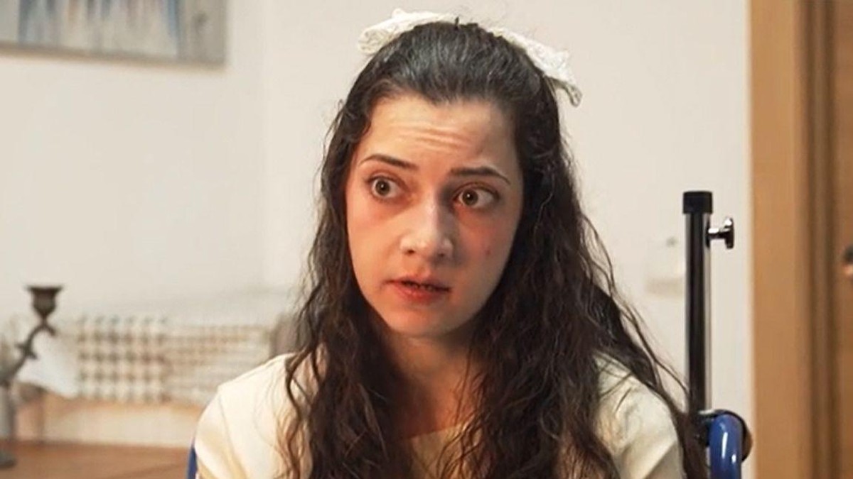 Noelija Kastiljo (25) je ostala paraplegičarka zbog povreda zadobijenih kada je pokušala da se ubije 2022. godine | Foto: Y Ahora Sonsoles (Atresmedia Television)