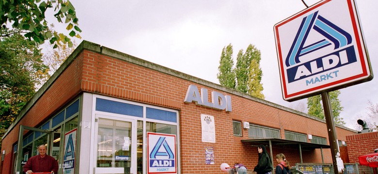 Aldi zablokował swoje social media. Powód? Reakcja na gazetkę reklamową