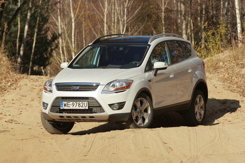 Ford Kuga: sportowy SUV z automatem