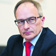 Wojciech Drzewiecki prezes z Instytutu Badań Rynku Motoryzacyjnego Samar