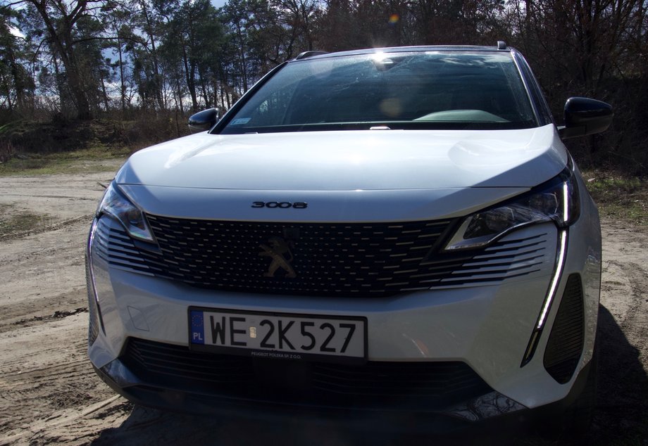 Peugeot 3008 HYbrid4