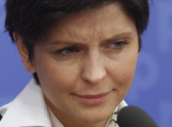 Olejnik bije w Muchę: Nim język puścisz w taniec...