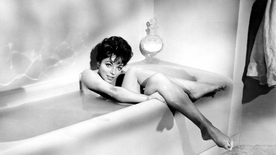 Joan Collins