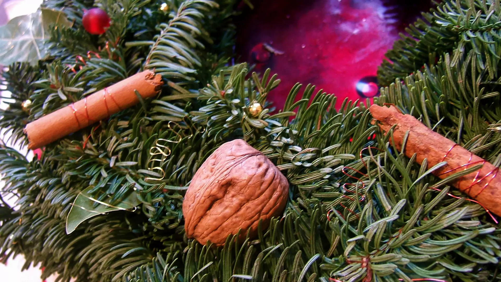 Popularna przyprawa świąteczna odświeża oddech, wygładza skórę ale i chroni przed nowotworami