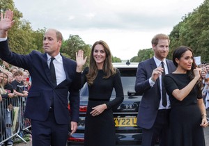 Princ i princeza od Velsa, Vilijam i Kejt, i vojvoda i vojvotkinja od Saseksa, Hari i Megan | Foto: Reuters