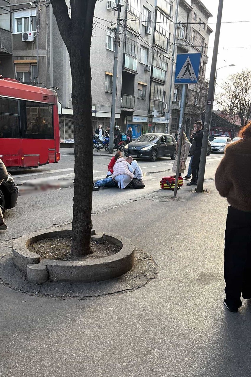 TEŠKA SAOBRAĆAJKA NA VRAČARU