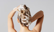 Mycie włosów odżywką - jak to robić? U kogo może się sprawdzić?