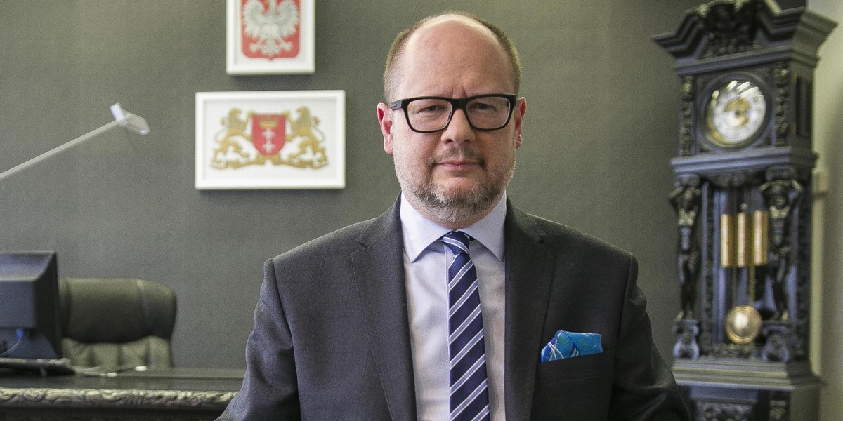 Paweł Adamowicz nie żyje. Spirala strachu