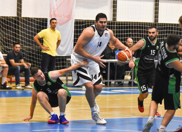 Veliki Kambek Milicic Se Vratio Na Teren I Pregazio Futog Sa 28 Razlike Foto Video