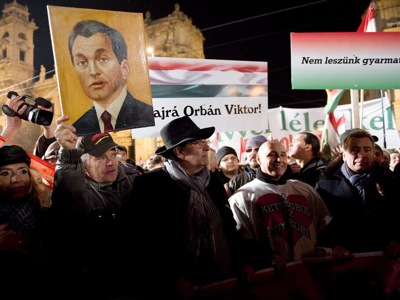 Wiec poparcia dla premiera Viktora Orbana w Budapeszcie