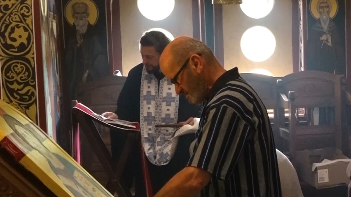 .