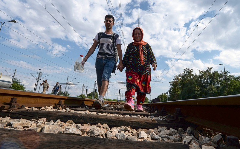 Koszmar uchodźców. Tysiące imigrantów kontra policja na granicy grecko-macedońskiej