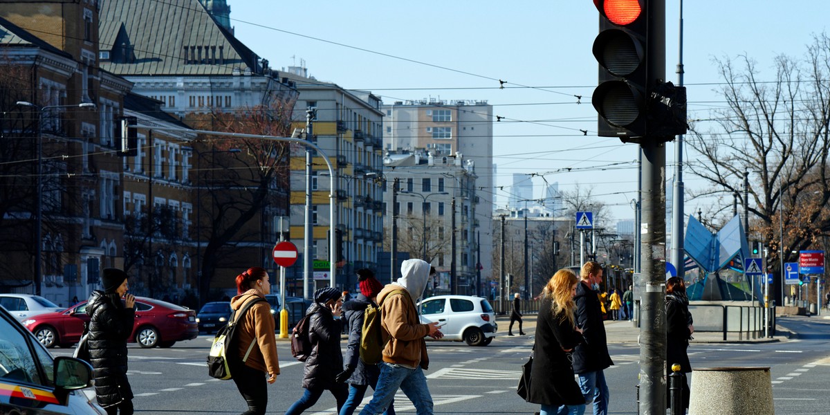 Bieżąca sytuacja na polskim rynku pracy nie jest najlepsza pod względem liczby nowych ofert. Ale bezrobocie jest nadal niskie.