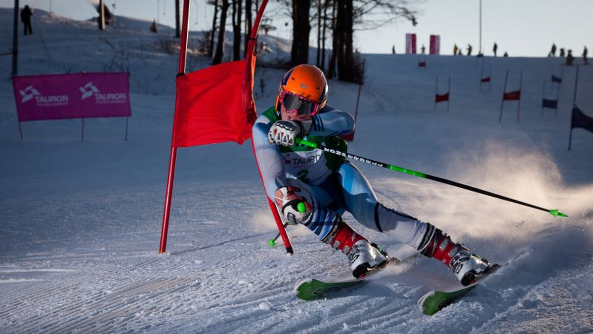 5 lutego br. w ośrodku narciarskim Czarna Góra na Dolnym Śląsku, rozegrane zostaną pierwsze zawody w ramach cyklu Tauron Energy Ski Cup. Narciarze rywalizować będą w najbardziej widowiskowej konkurencji alpejskiej jaką jest slalom równoległy.