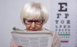 Zaćma to groźna choroba oczu. Nie lekceważ jej objawów