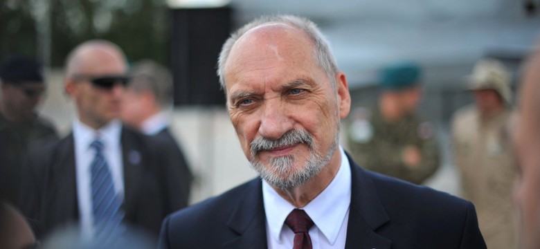 Macierewicz: Jest przełom w rozmowach z producentem zestawów Patriot