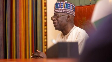 Economist urges FG to heed World Bank warning on multiple exchange rate