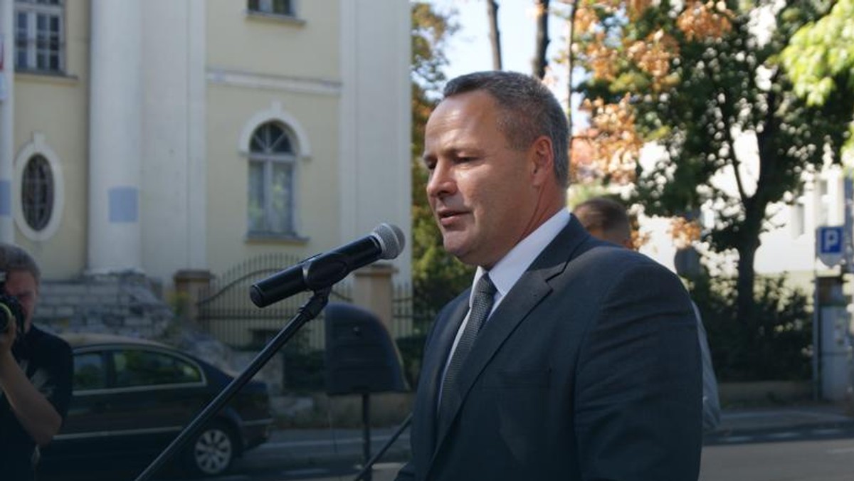 Rafał Bruski w liście otwartym wstawił się za senatorem Janem Rulewskim, który może wkrótce zostać wyrzucony z "Solidarności" za słowa wypowiedziane o nowej ustawie dezubekizacyjnej. "Wyrażam sprzeciw wobec działań wymierzonych w bohatera bydgoskiego Marca" – napisał włodarz Bydgoszczy.