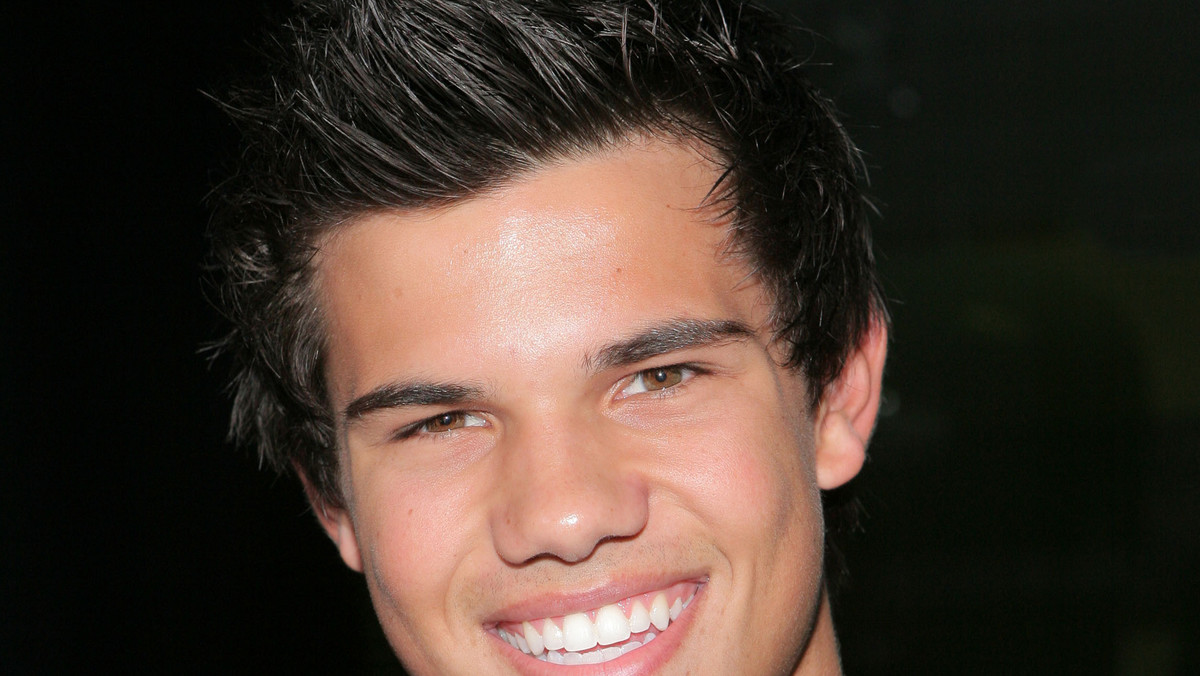 Taylor Lautner