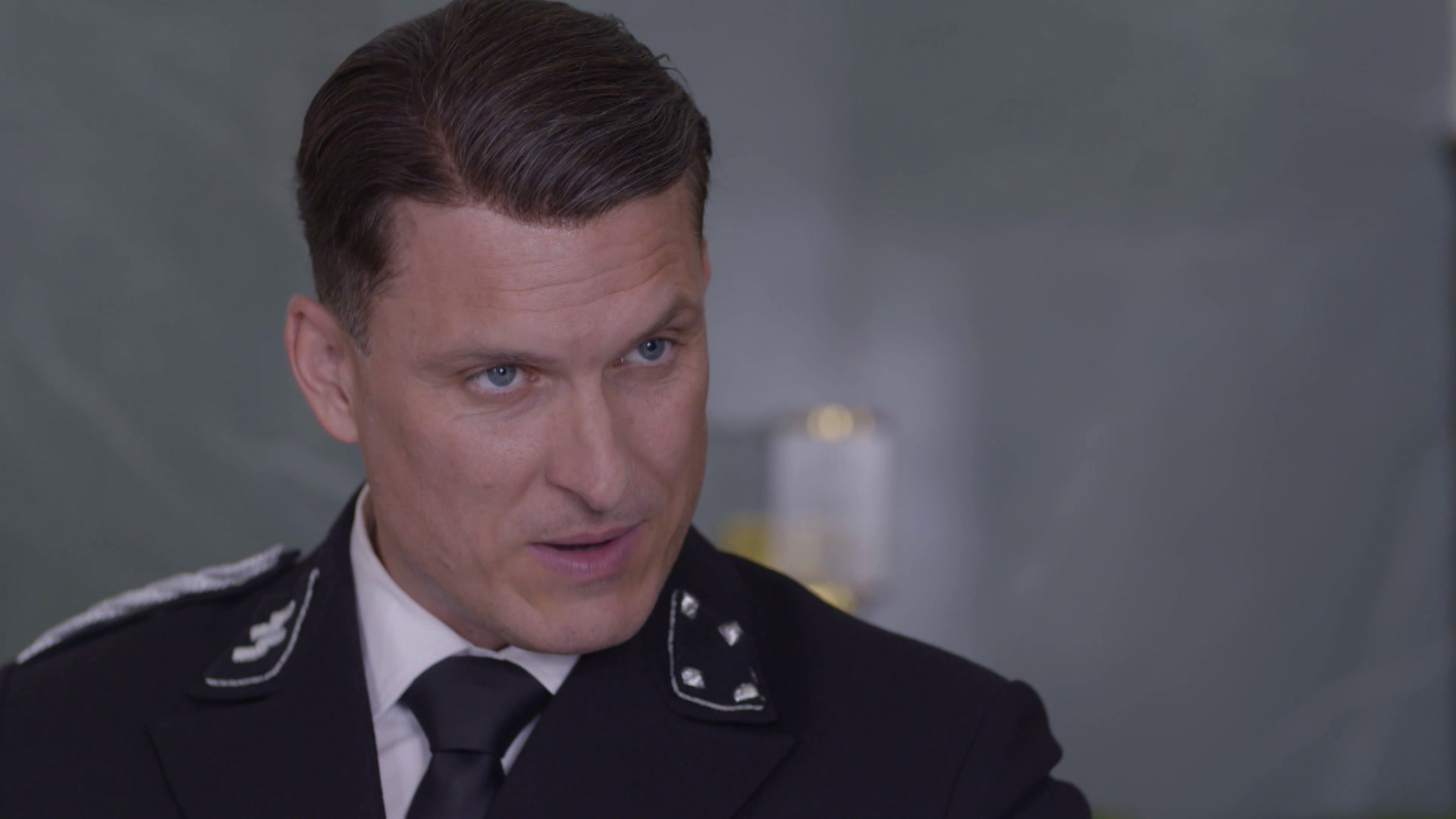 Dunaj, k vašim službám: Ján Koleník.