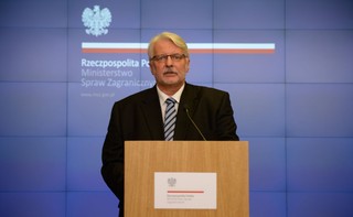 Waszczykowski: Może komisarze UE powinni się zmieniać wraz ze zmianą rządu