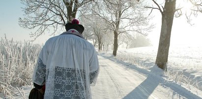 Siostry zostały z niczym, bo nowy proboszcz uznał umowę za nieważną