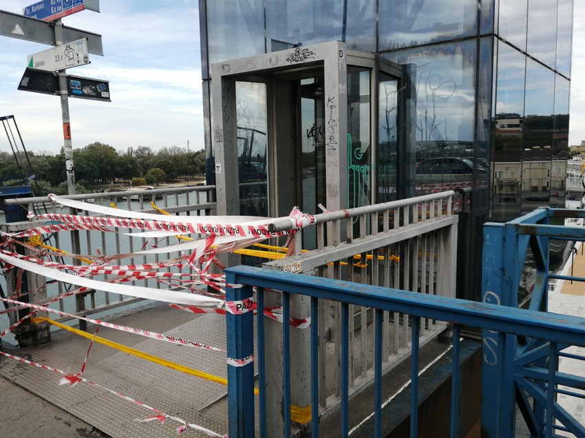 Lift na Brankovom mostu