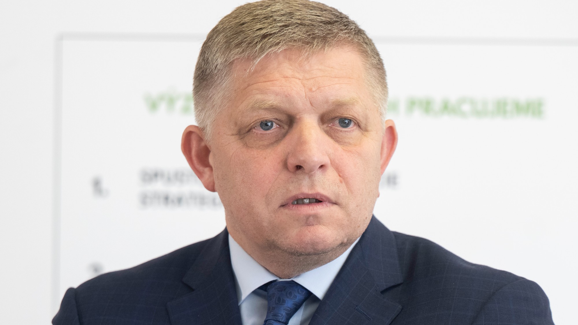 Predseda vlády SR Robert Fico (Smer-SD).
