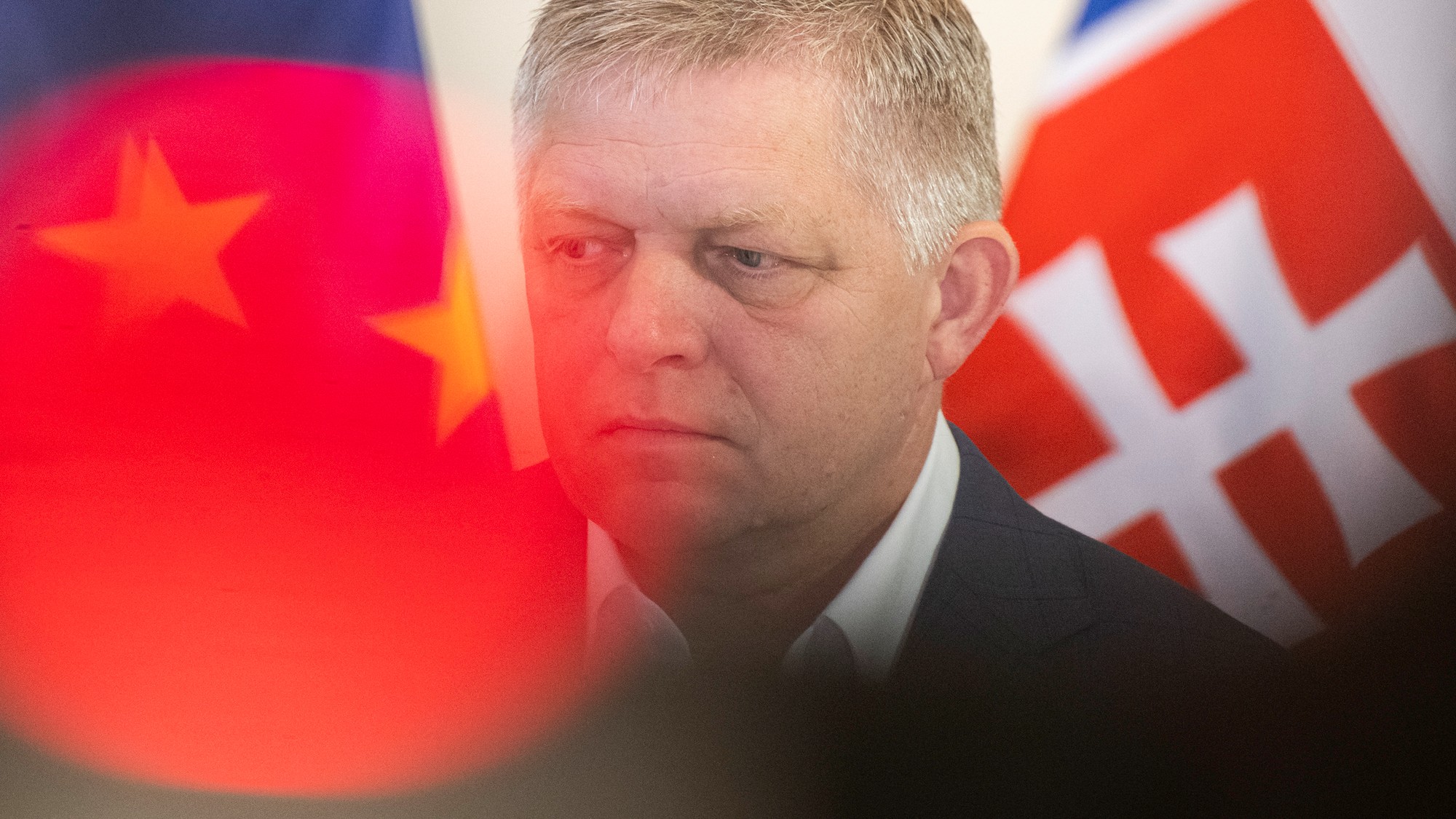 Premiér Robert Fico počas tlačovej konferencie o budúcnosti dovozu zemného plynu.