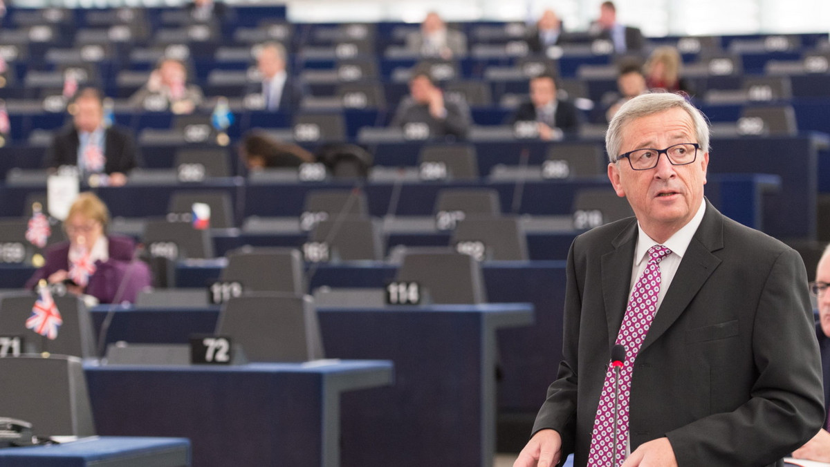 Nowy przewodniczący Komisji Europejskiej Jean-Claude Juncker bronił w wywiadzie prasowym praktyk podatkowych stosowanych w Luksemburgu, wyjaśniając, że wynikają one z potrzeby dywersyfikacji gospodarki, która była uzależniona od sektora stalowego.