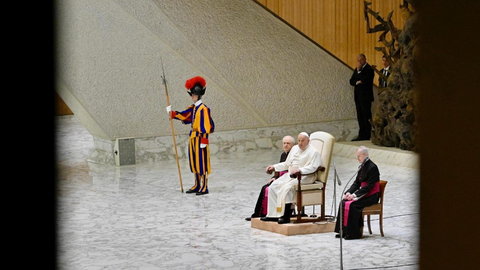 Papież do Izraelczyka i Araba, którzy na wojnie stracili swoje córki - Vatican News